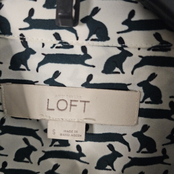 LOFT Rabbit Print Button-Up Blouse, S - Picture 8 of 8